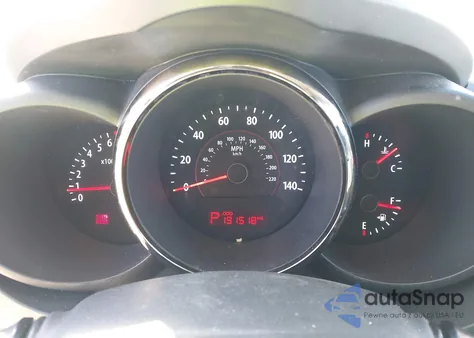 2010 Kia Soul + из США, поврежденный, VIN KNDJT2A28A7171367